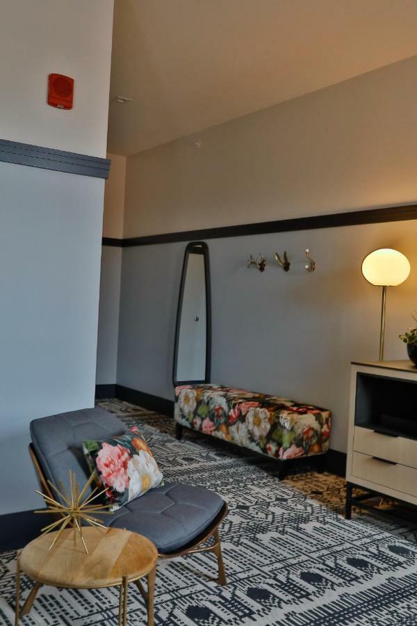 Lora Hotel Stillwater Eksteriør billede